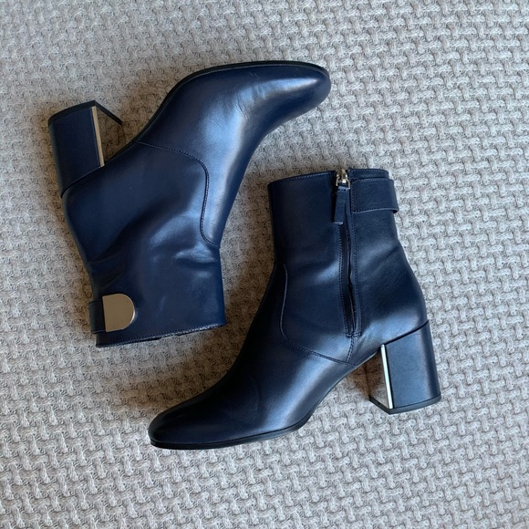 Massimo Dutti Blue Leather Ankle Boots - Picture 3 of 10